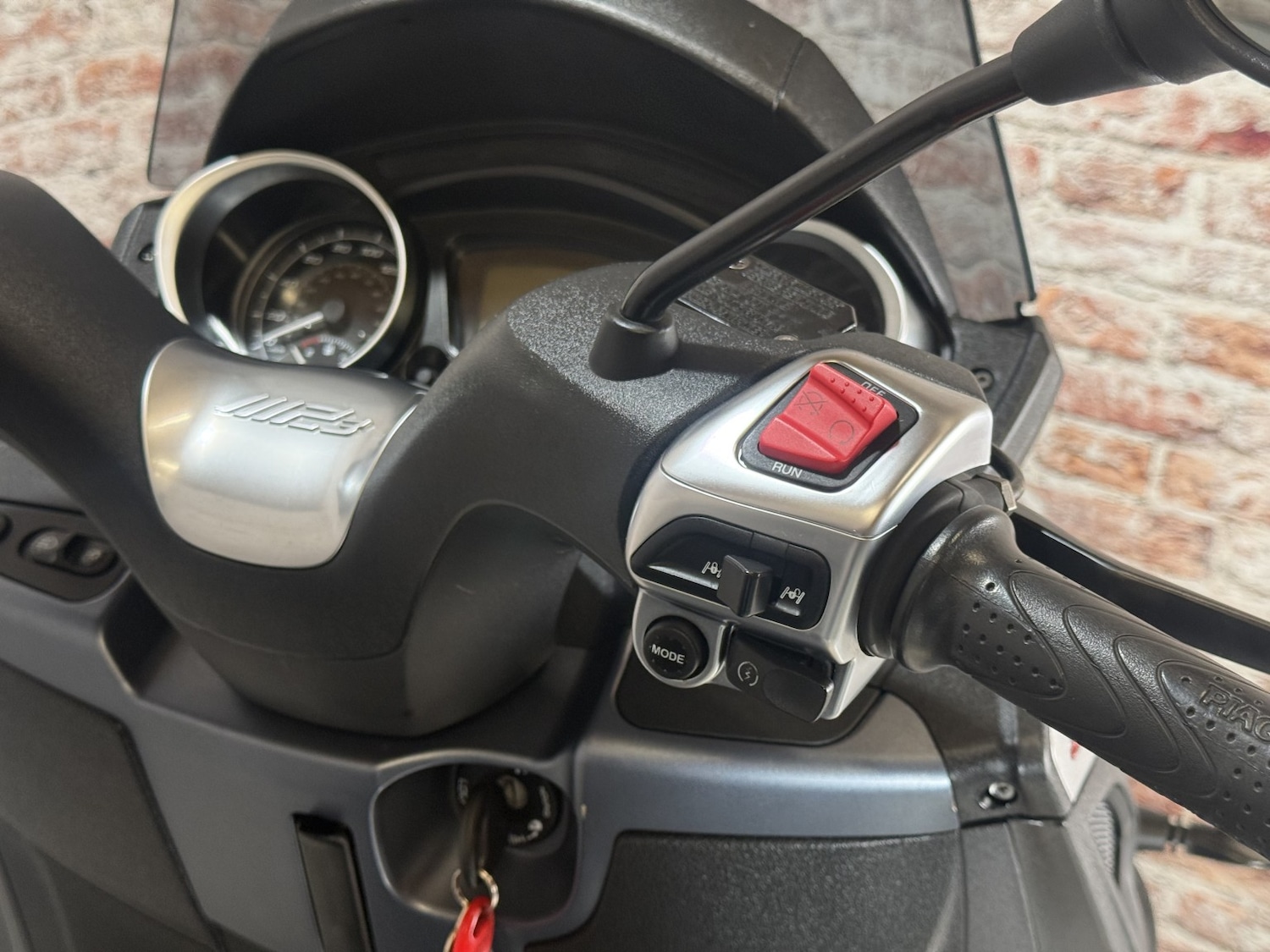 Used Piaggio MP3 300 2021 for sale - 78813399: Photo 41