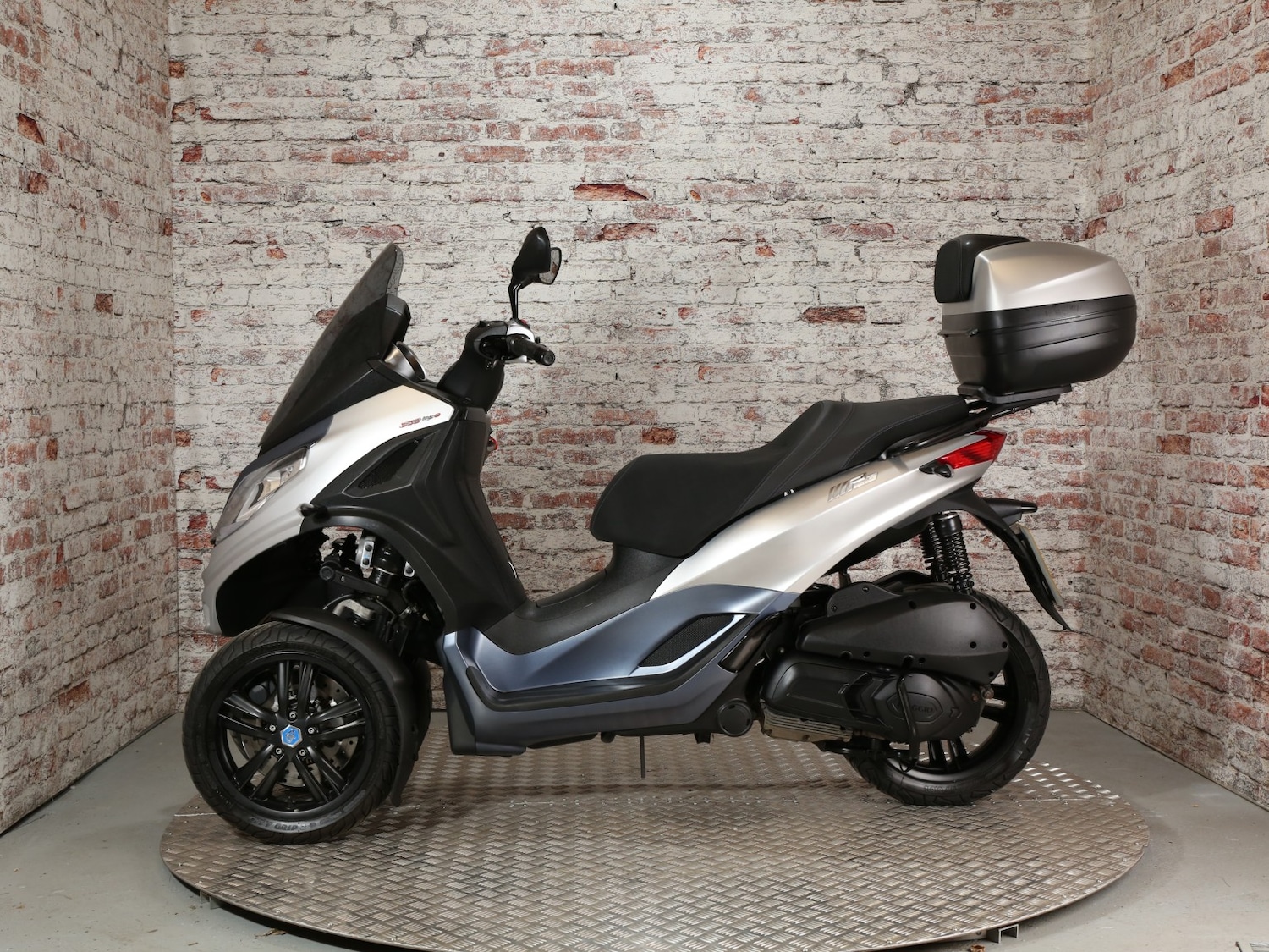Used Piaggio MP3 300 2021 for sale - 78813399: Photo 7
