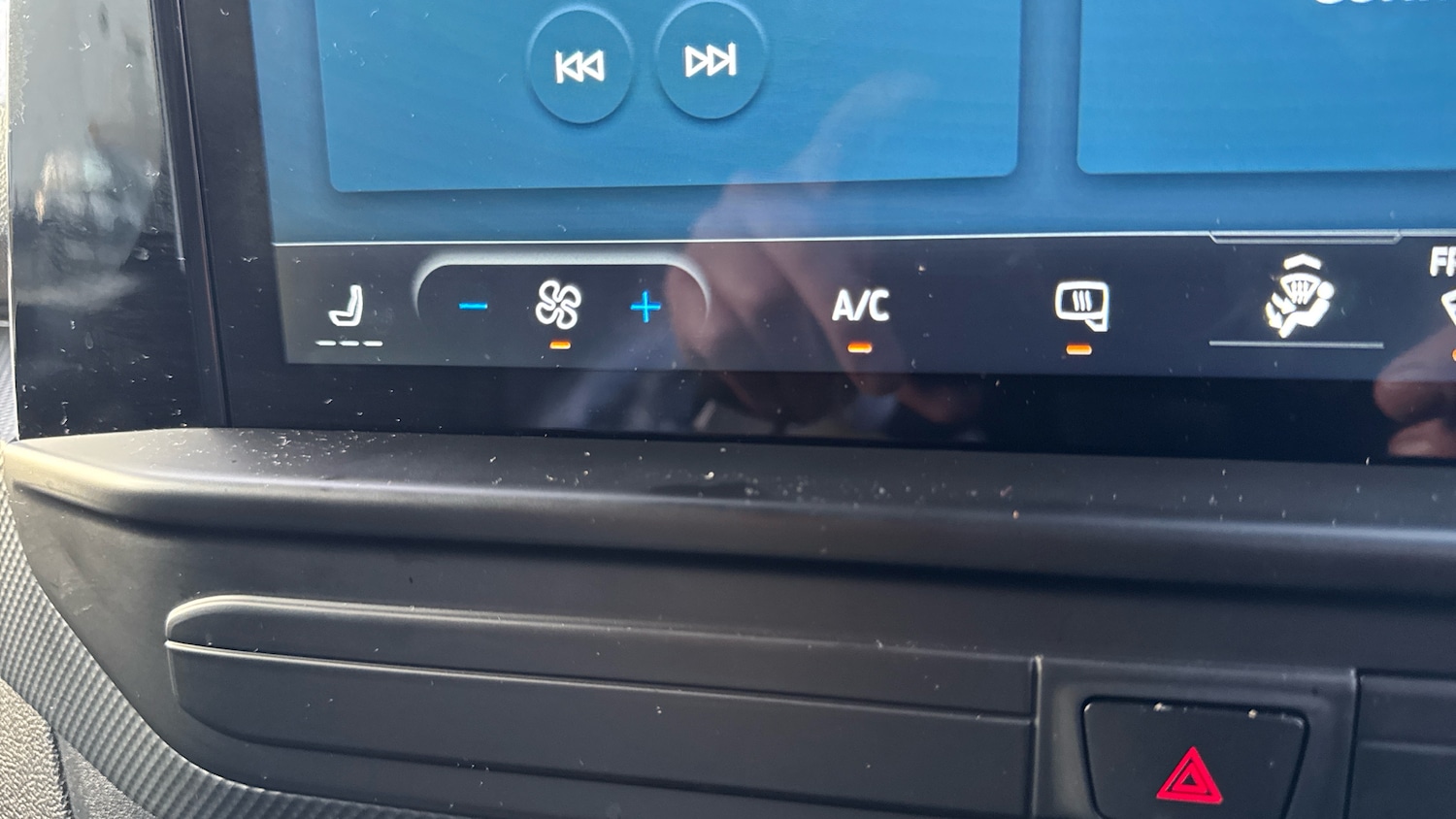 Used Ford Transit Custom 2025 for sale - 76940023: Photo 28