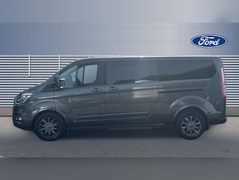 Used Ford Tourneo Custom 2023 for sale - 78687754: Photo
