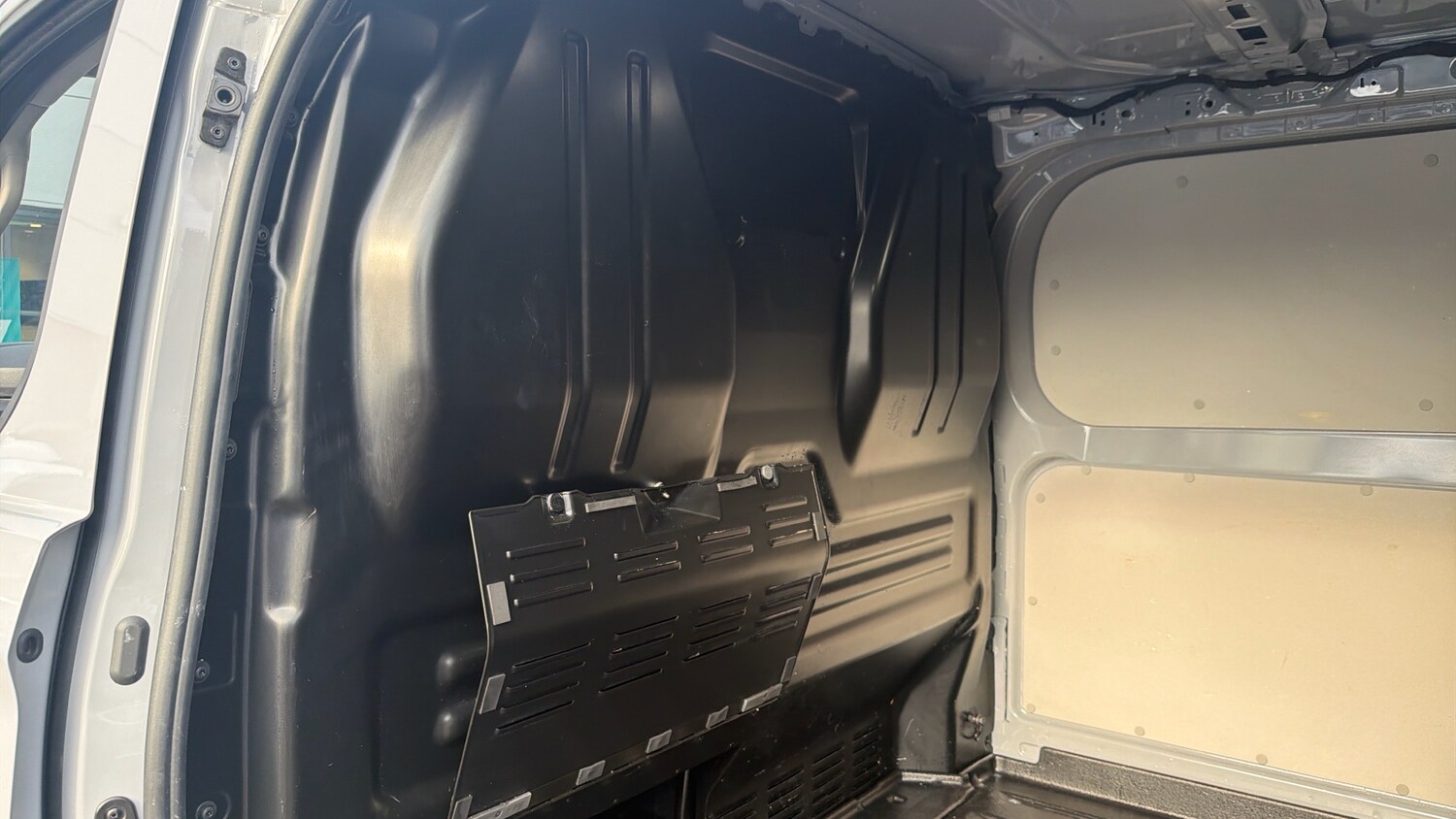 Used Ford Transit Custom 2025 for sale - 77979837: Photo 18