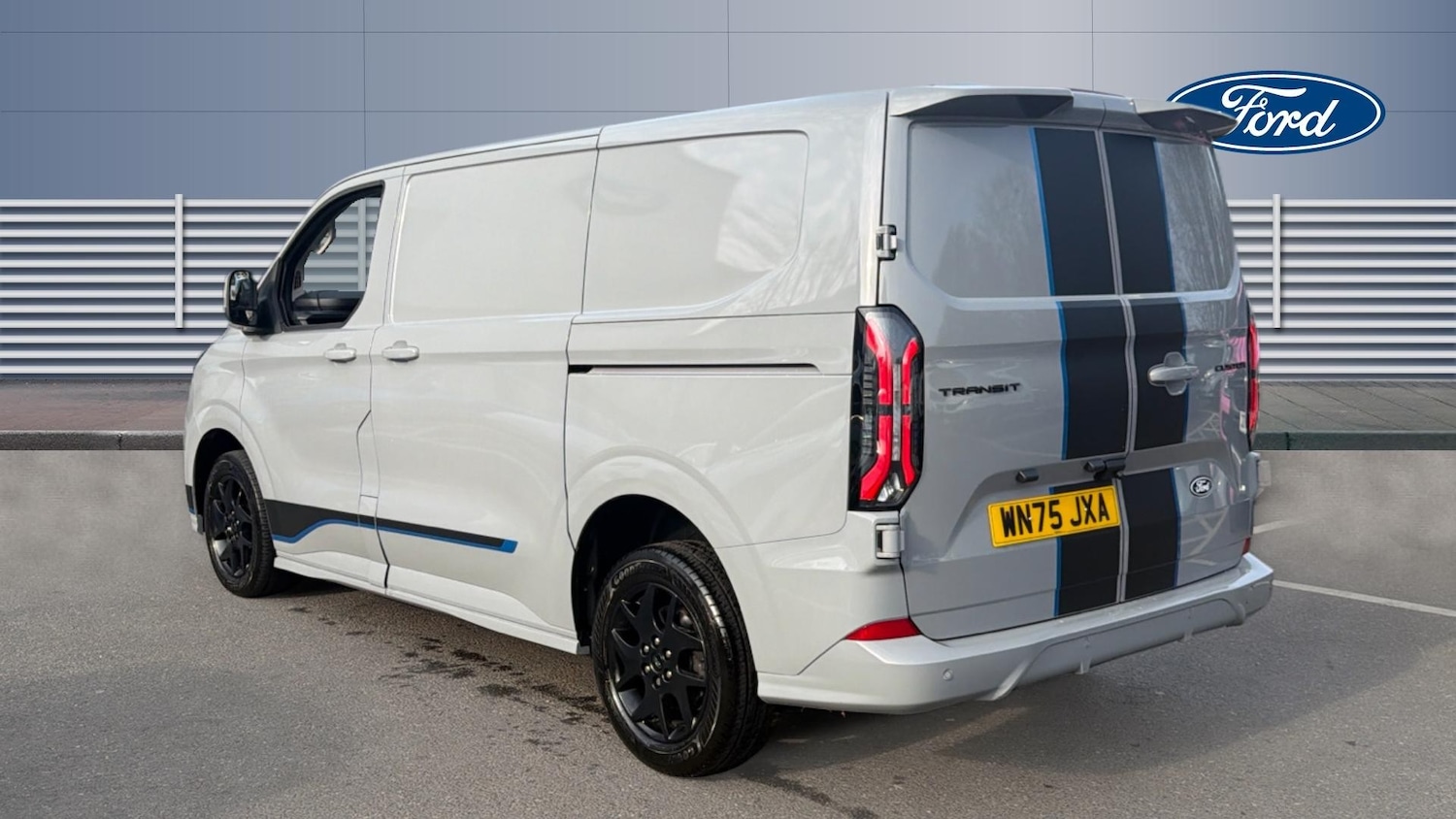 Used Ford Transit Custom 2025 for sale - 77979837: Photo 2