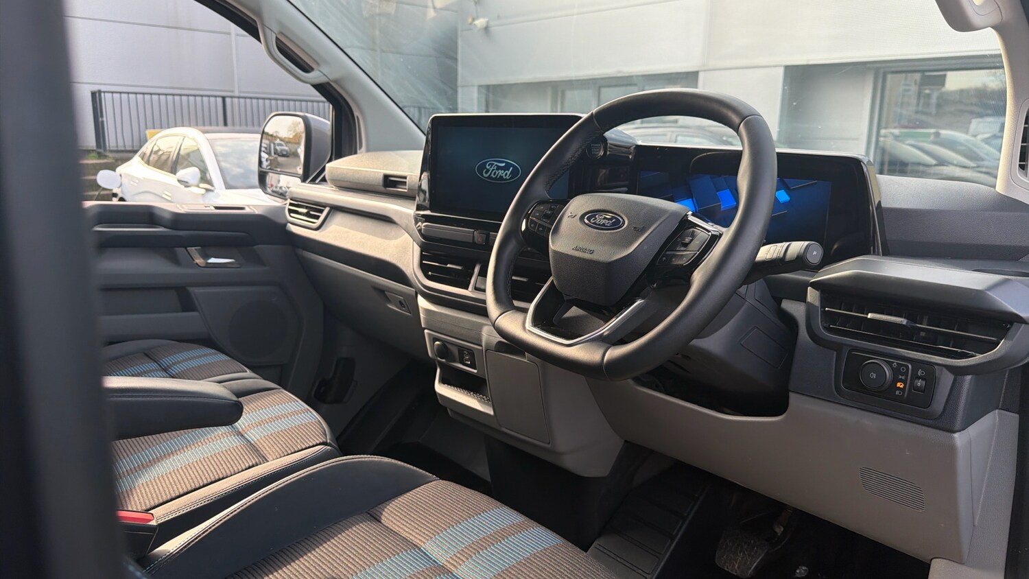 Used Ford Transit Custom 2025 for sale - 77979837: Photo 6