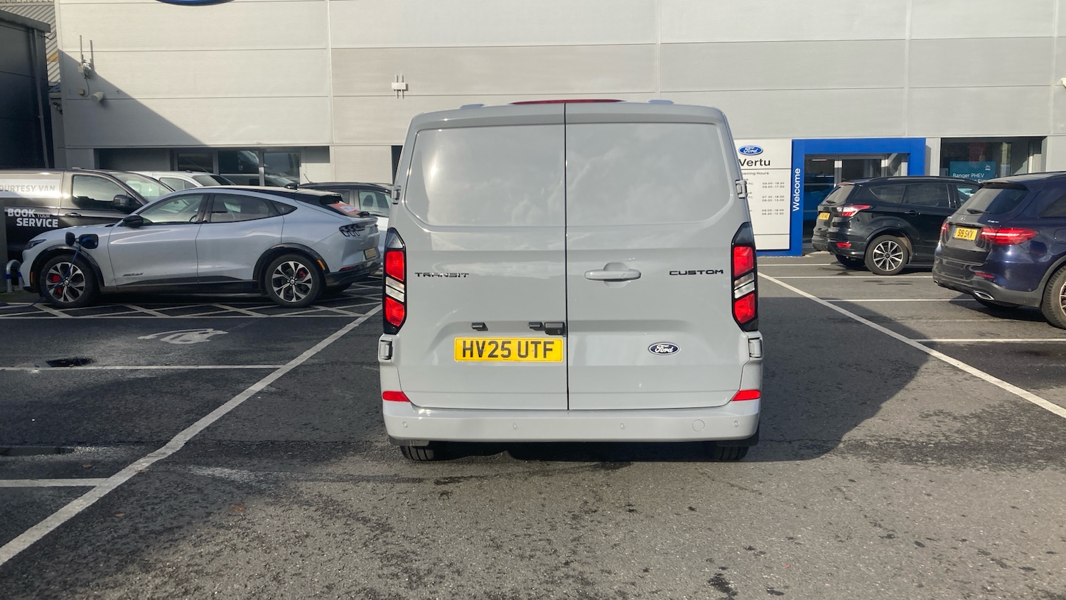 Used Ford Transit Custom 2025 for sale - 76580650: Photo 11