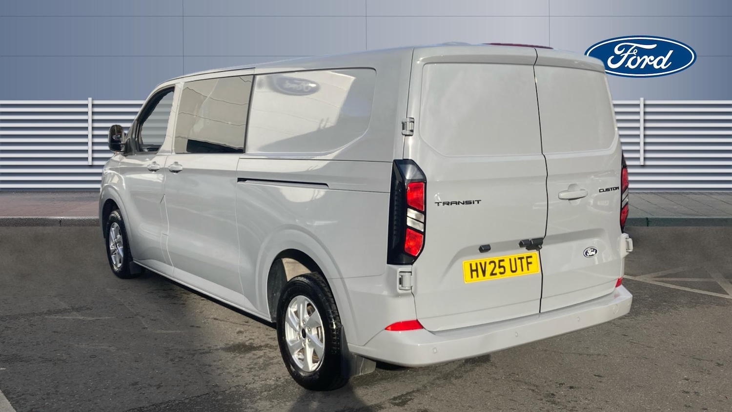 Used Ford Transit Custom 2025 for sale - 76580650: Photo 2