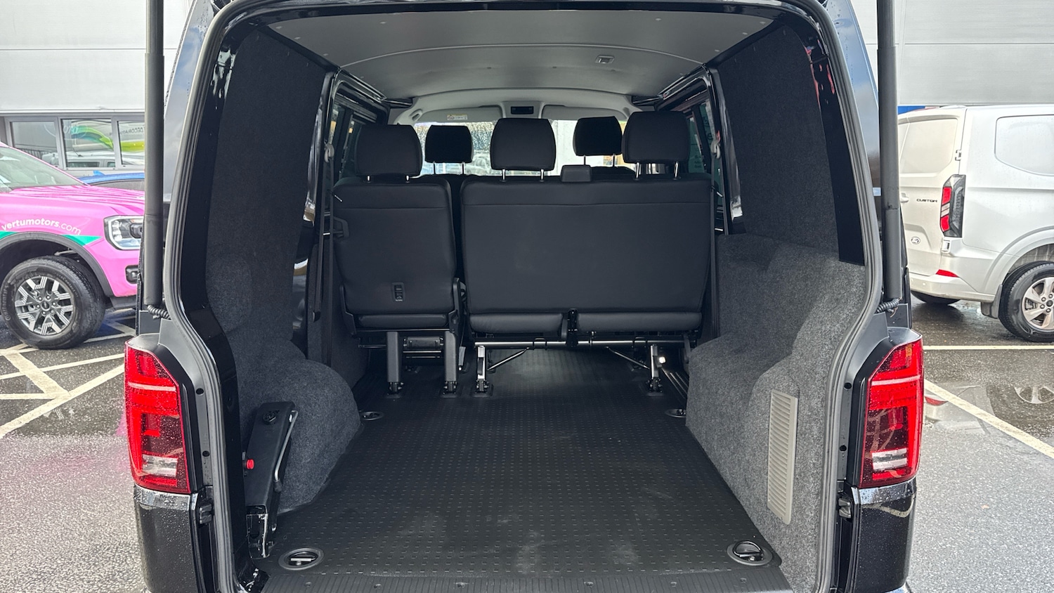 Used Volkswagen Transporter 2022 for sale - 76362839: Photo 12