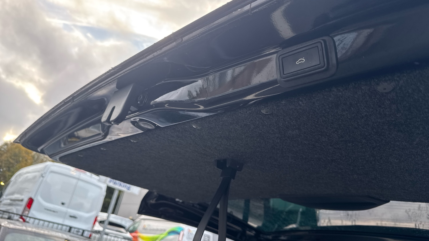 Used Volkswagen Transporter 2022 for sale - 76362839: Photo 30