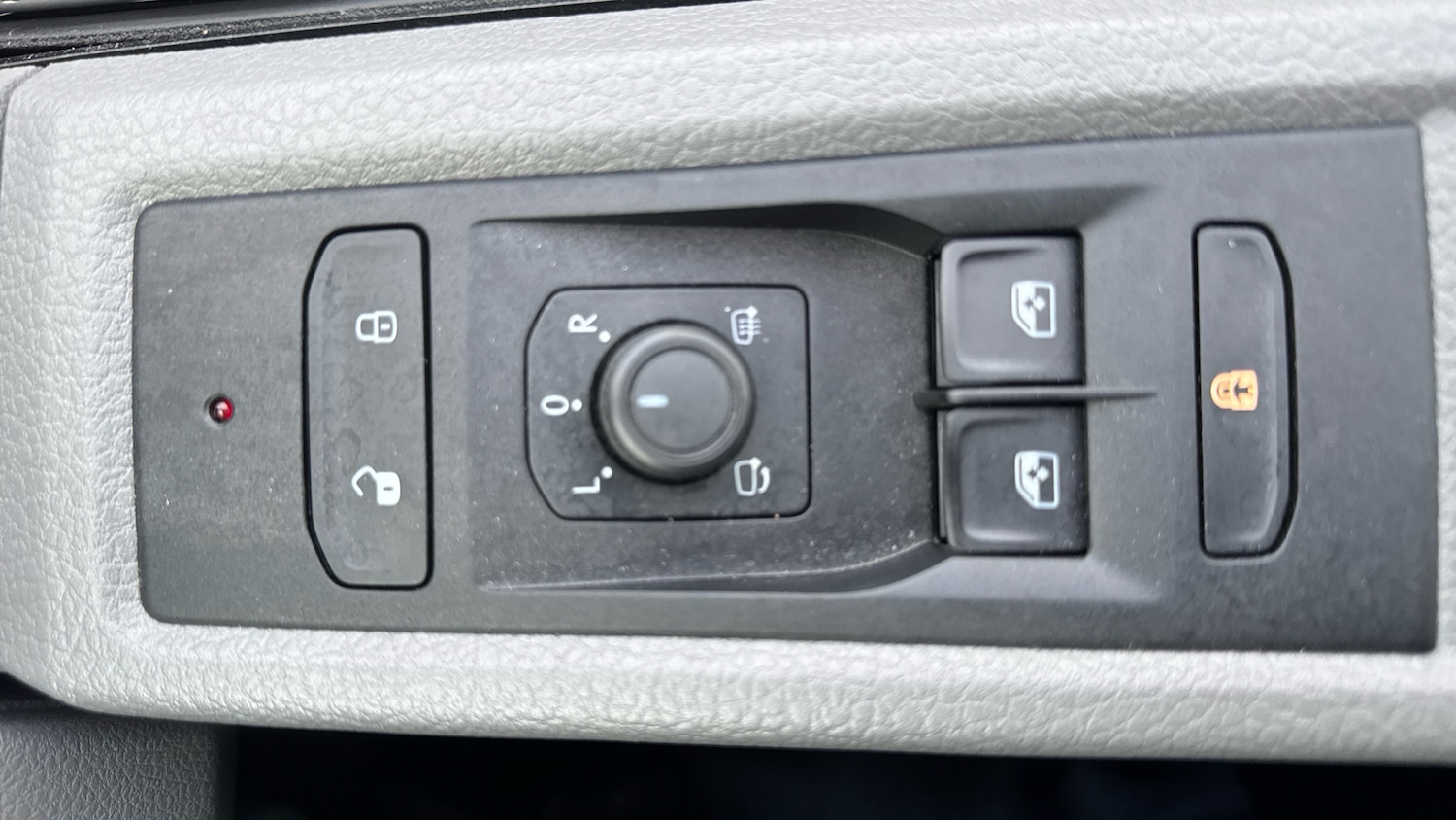 Used Volkswagen Transporter 2022 for sale - 76362839: Photo 35