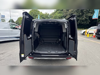Used Ford Transit Connect 2025 for sale - 78939390: Photo