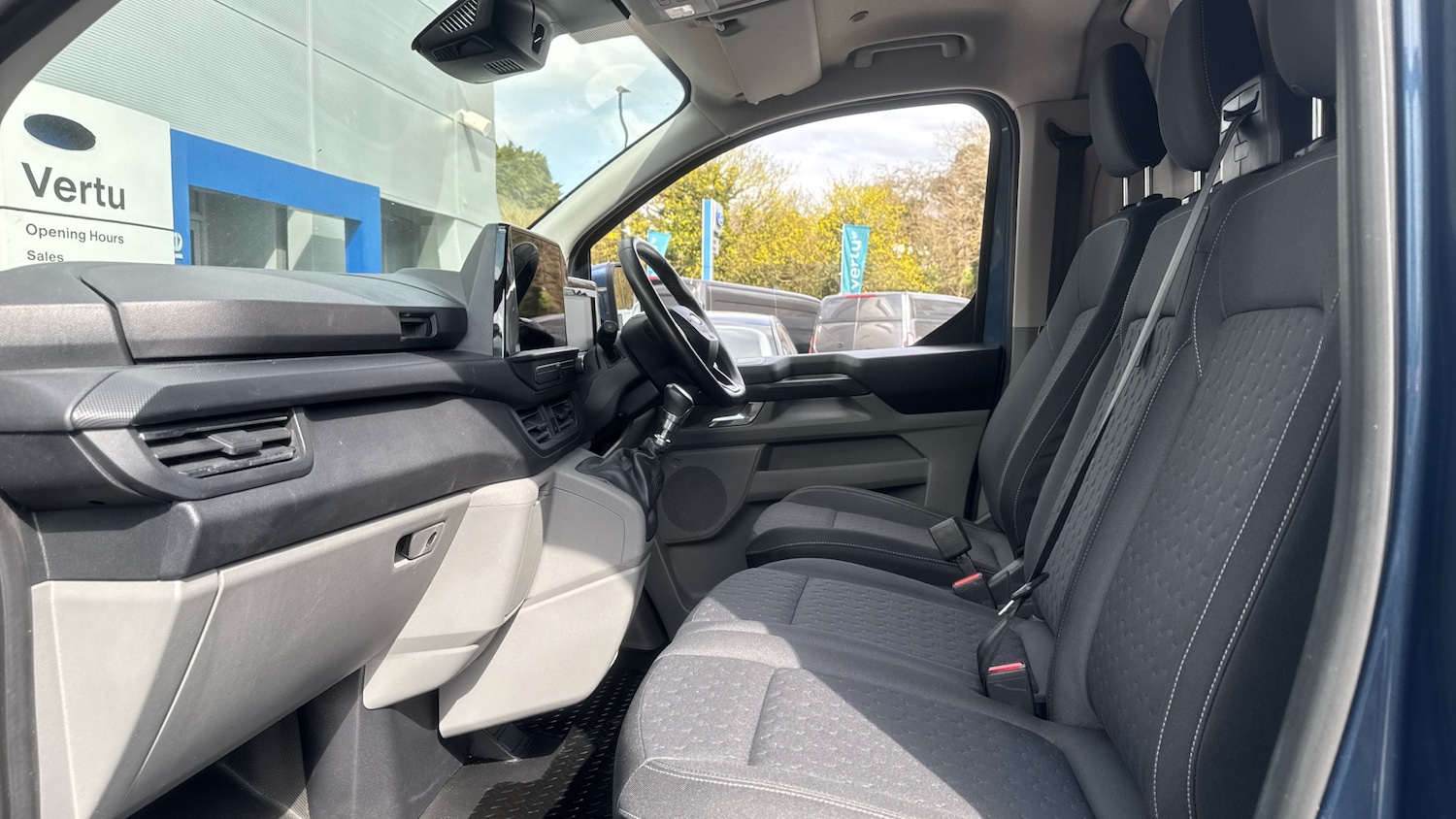 Used Ford Transit Custom 2024 for sale - 78107232: Photo 13