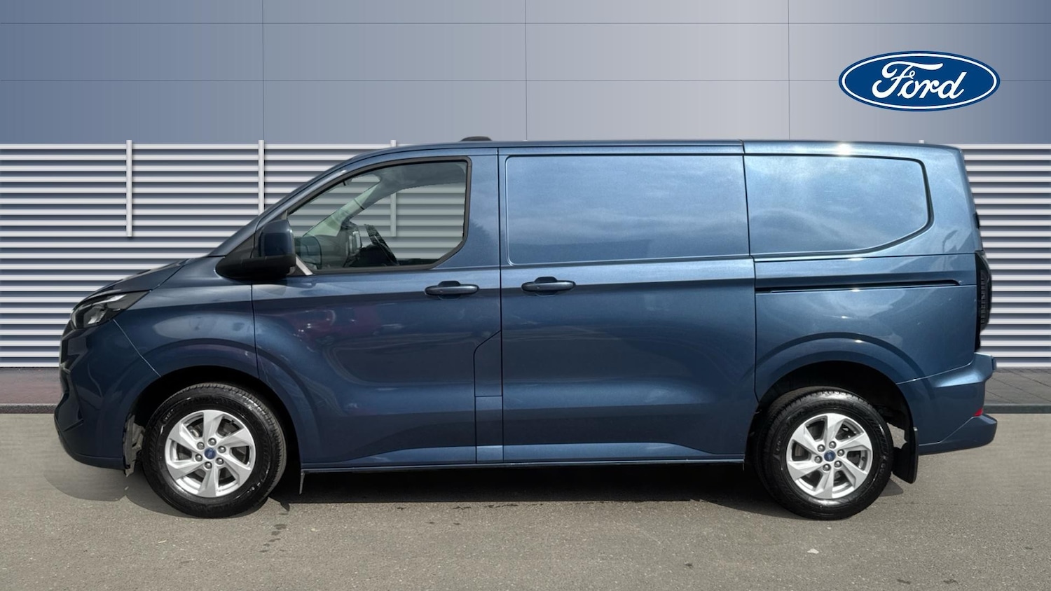 Used Ford Transit Custom 2024 for sale - 78107232: Photo 4