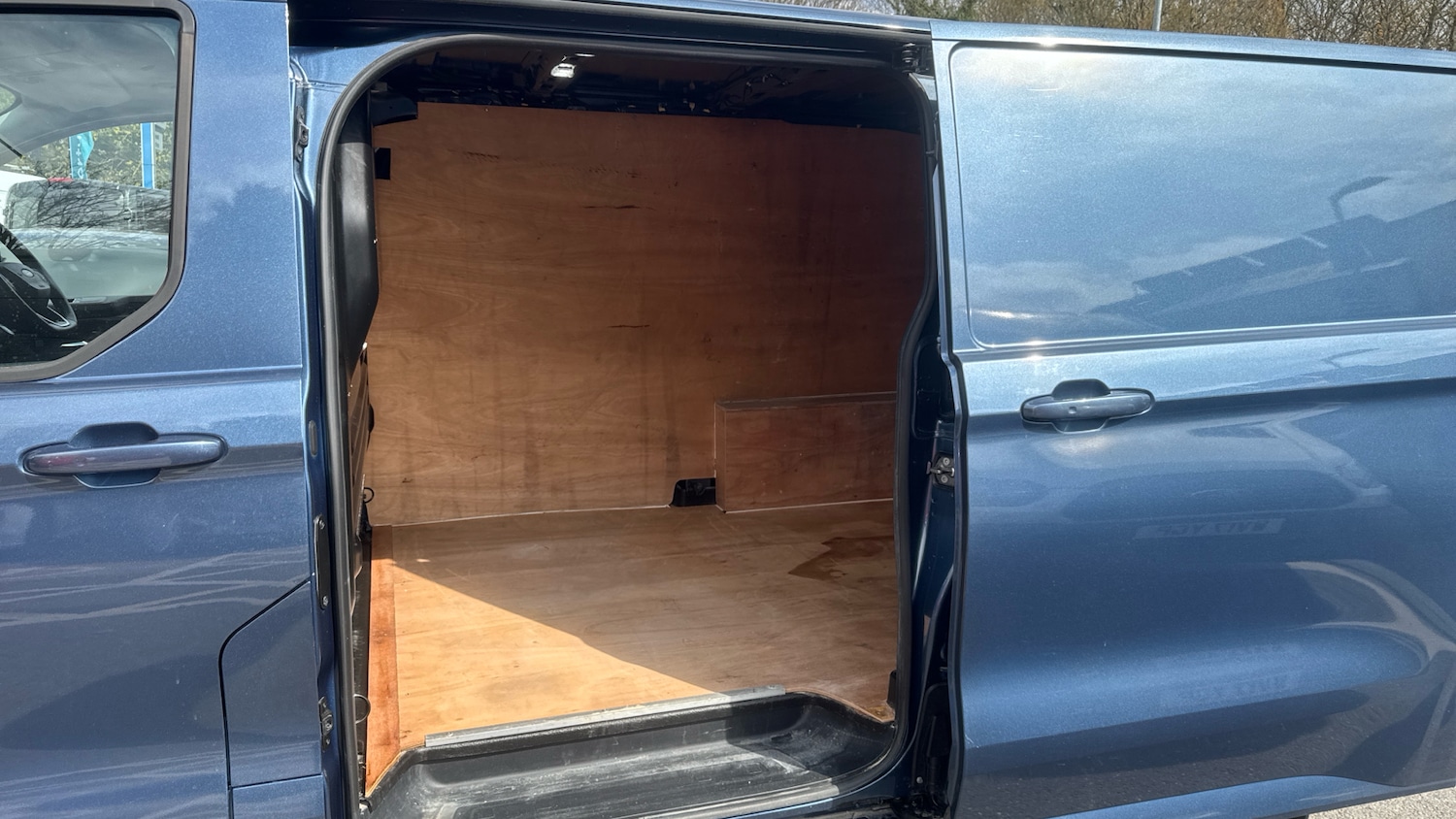 Used Ford Transit Custom 2024 for sale - 78107232: Photo 5