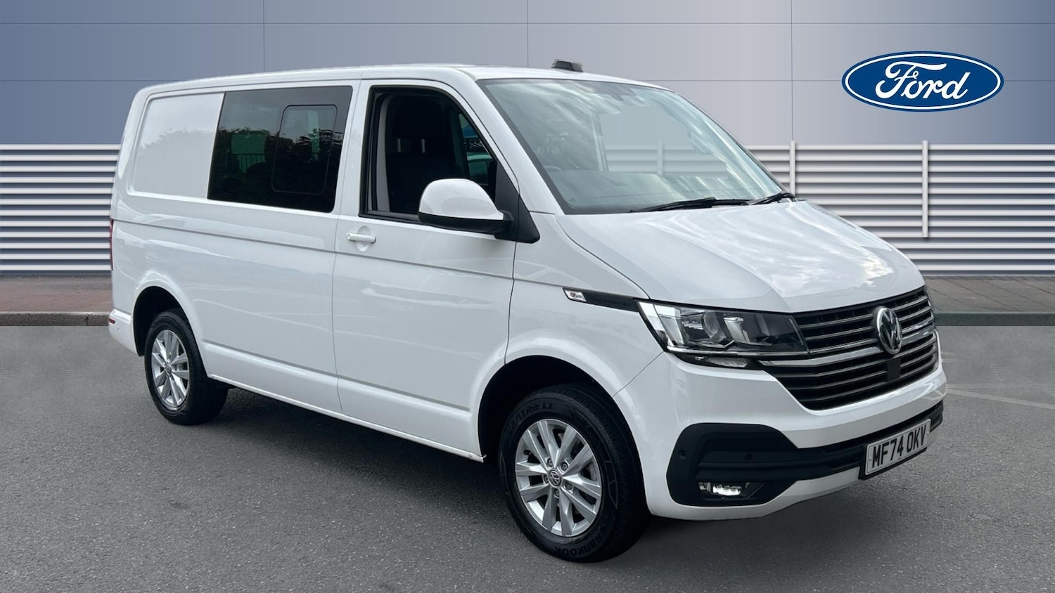 Used Volkswagen Transporter 2024 for sale - 76164398: Photo 1