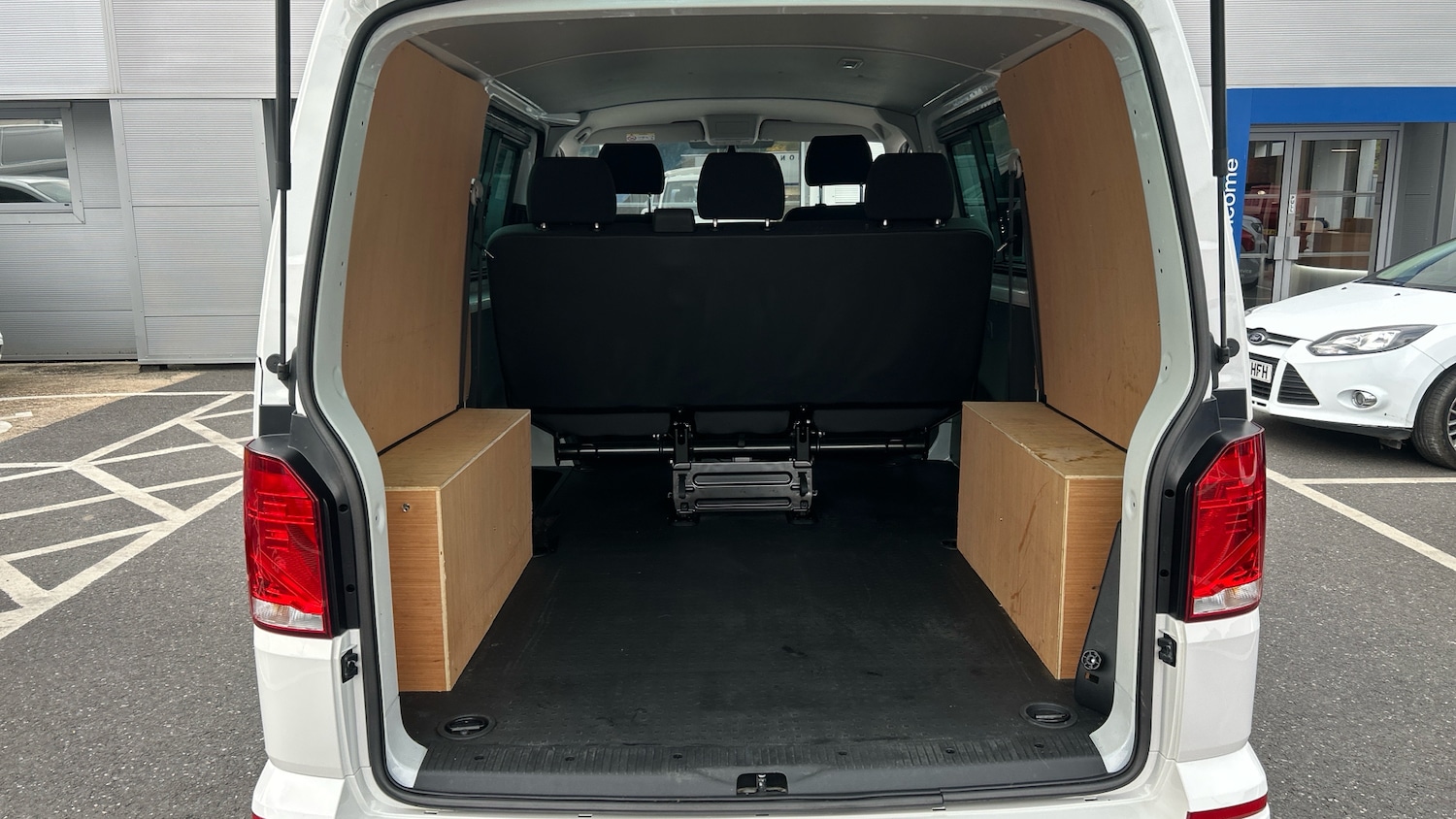 Used Volkswagen Transporter 2024 for sale - 76164398: Photo 12