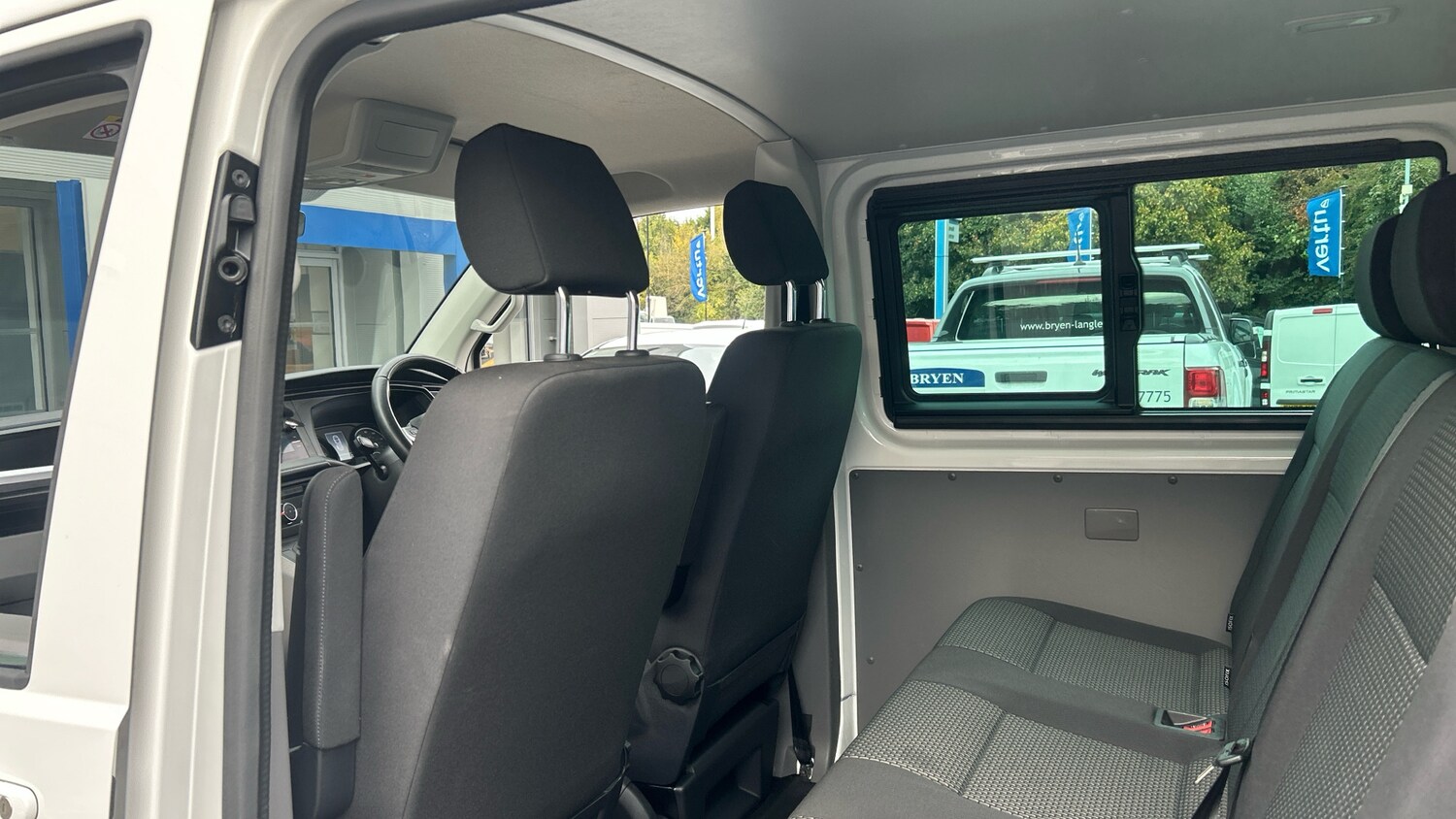 Used Volkswagen Transporter 2024 for sale - 76164398: Photo 18