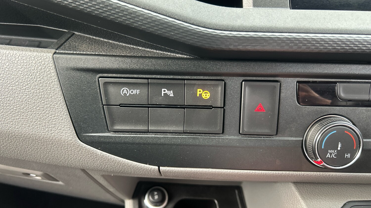 Used Volkswagen Transporter 2024 for sale - 76164398: Photo 29