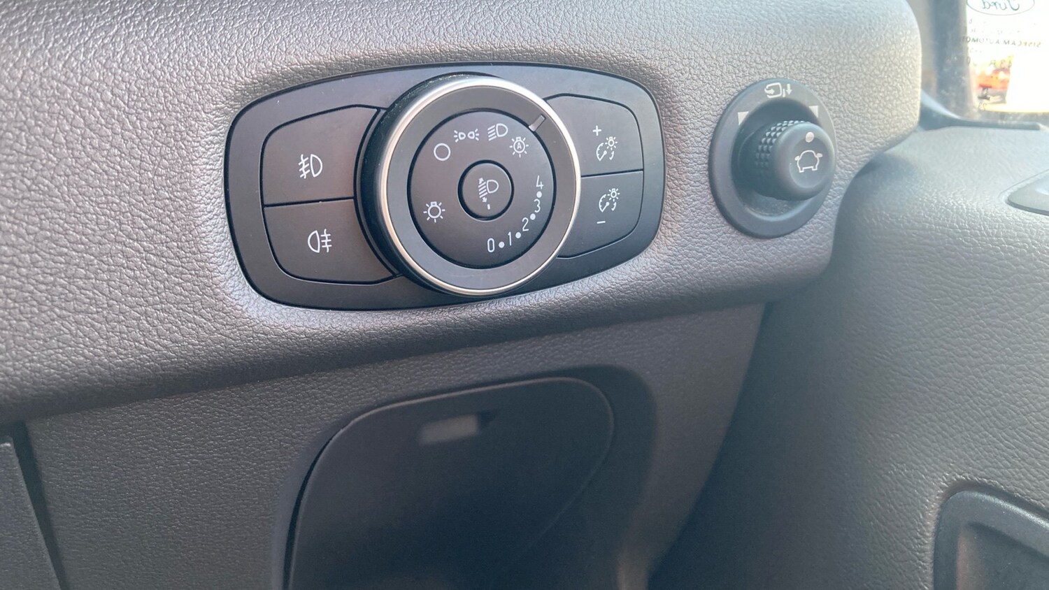 Vehicle 28