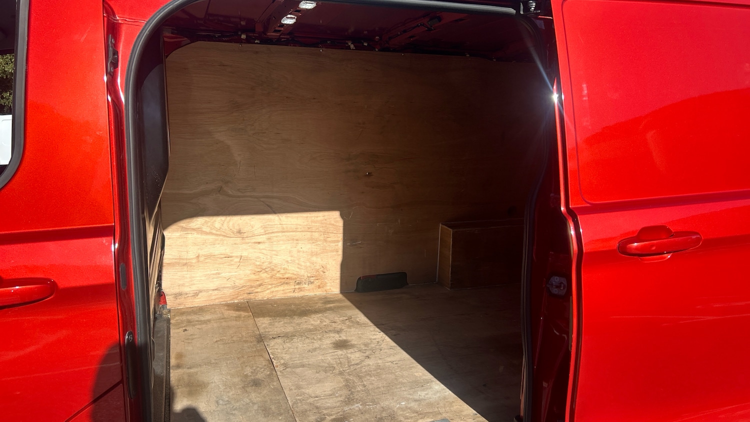 Used Ford Transit Custom 2024 for sale - 77063220: Photo 5