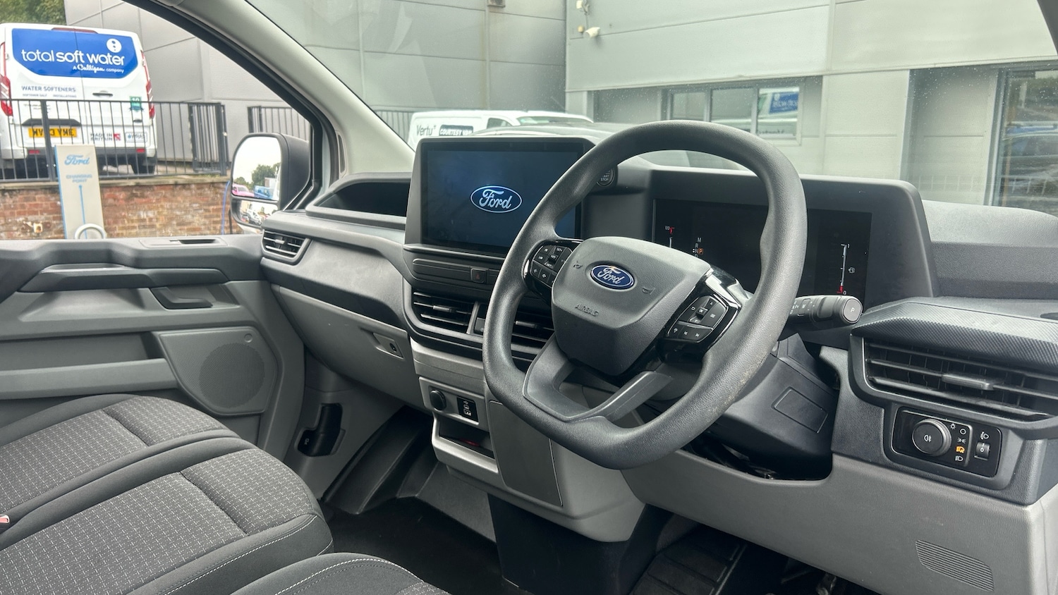Used Ford Transit Custom 2024 for sale - 75994301: Photo 16