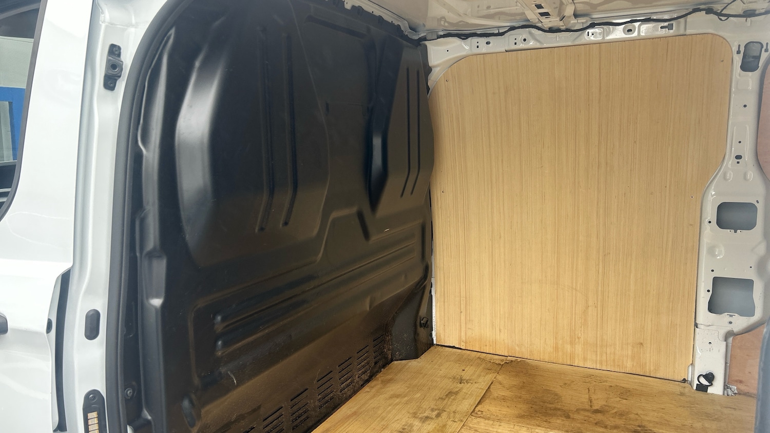 Used Ford Transit Custom 2024 for sale - 75994301: Photo 18
