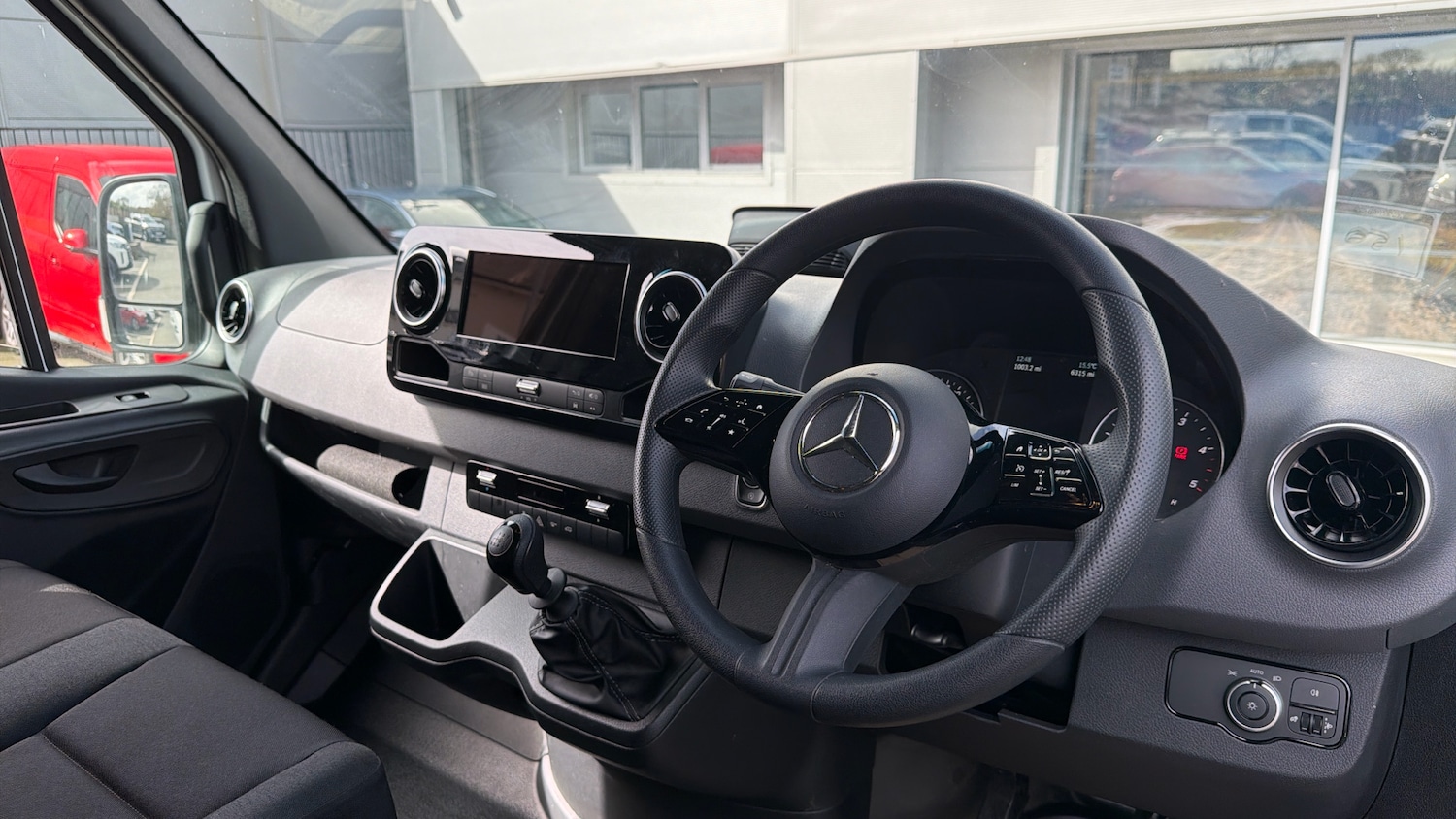 Used Mercedes-Benz Sprinter 2025 for sale - 77915358: Photo 16