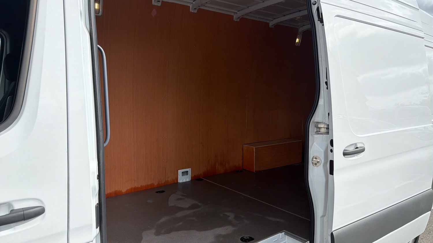 Used Mercedes-Benz Sprinter 2025 for sale - 77915358: Photo 5