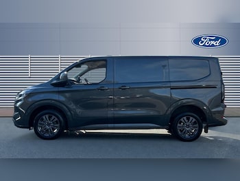 Used Ford Transit Custom 2024 for sale - 76232218: Photo
