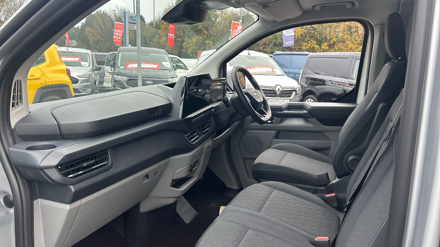 Used Ford Transit Custom 2025 for sale - 76594537: Photo 13