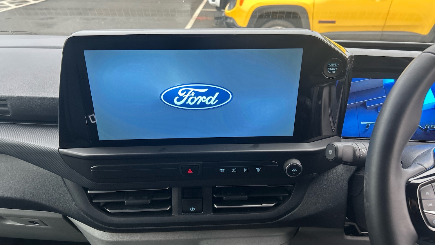 Used Ford Transit Custom 2025 for sale - 76594537: Photo 15