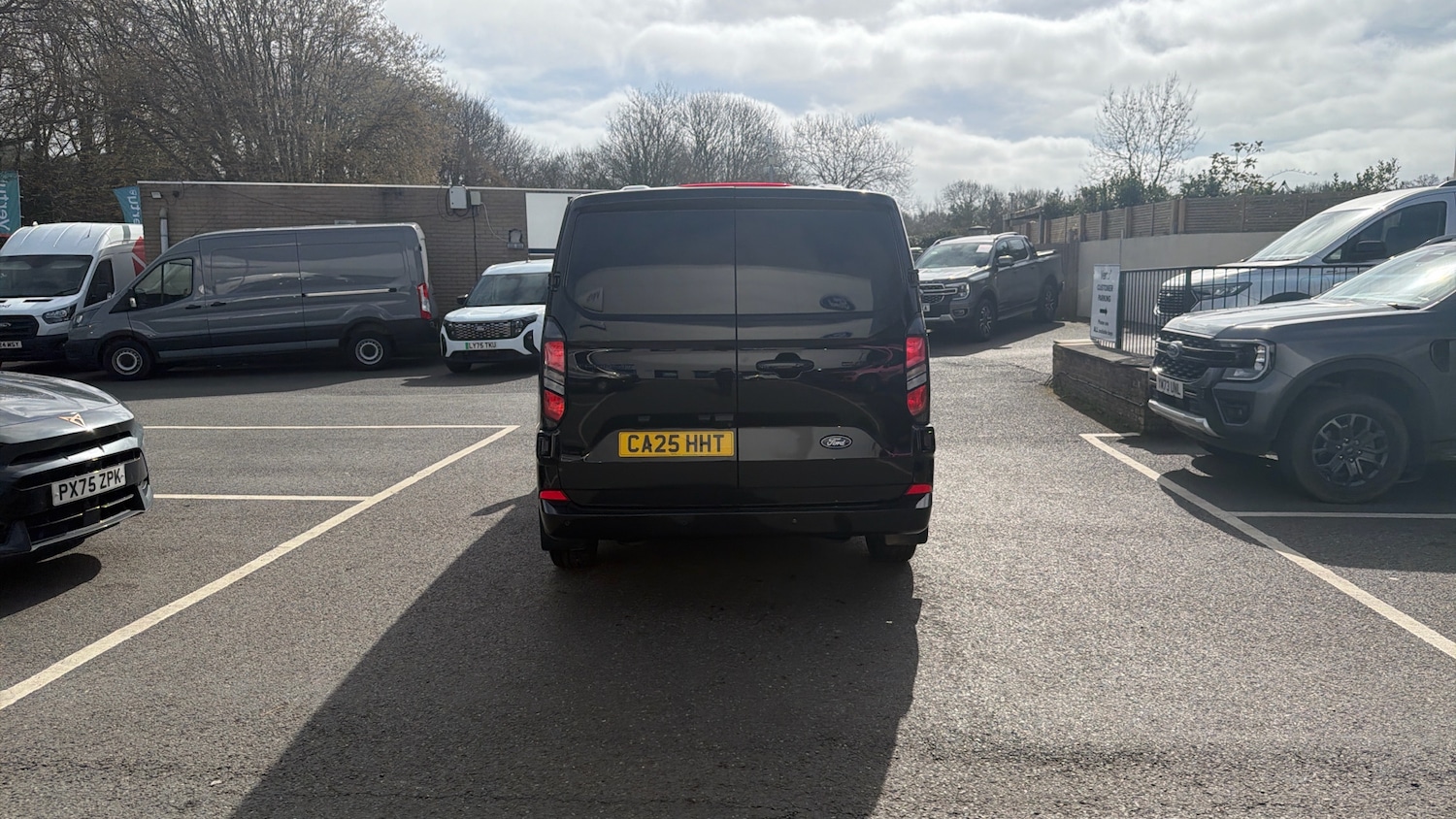 Used Ford Transit Custom 2025 for sale - 77930472: Photo 11