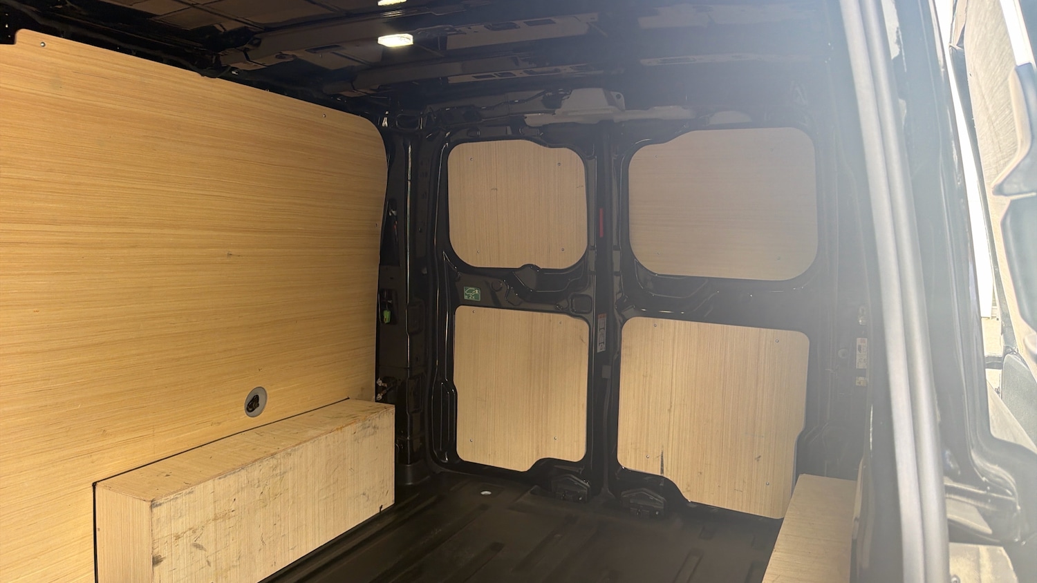 Used Ford Transit Custom 2025 for sale - 77930472: Photo 14