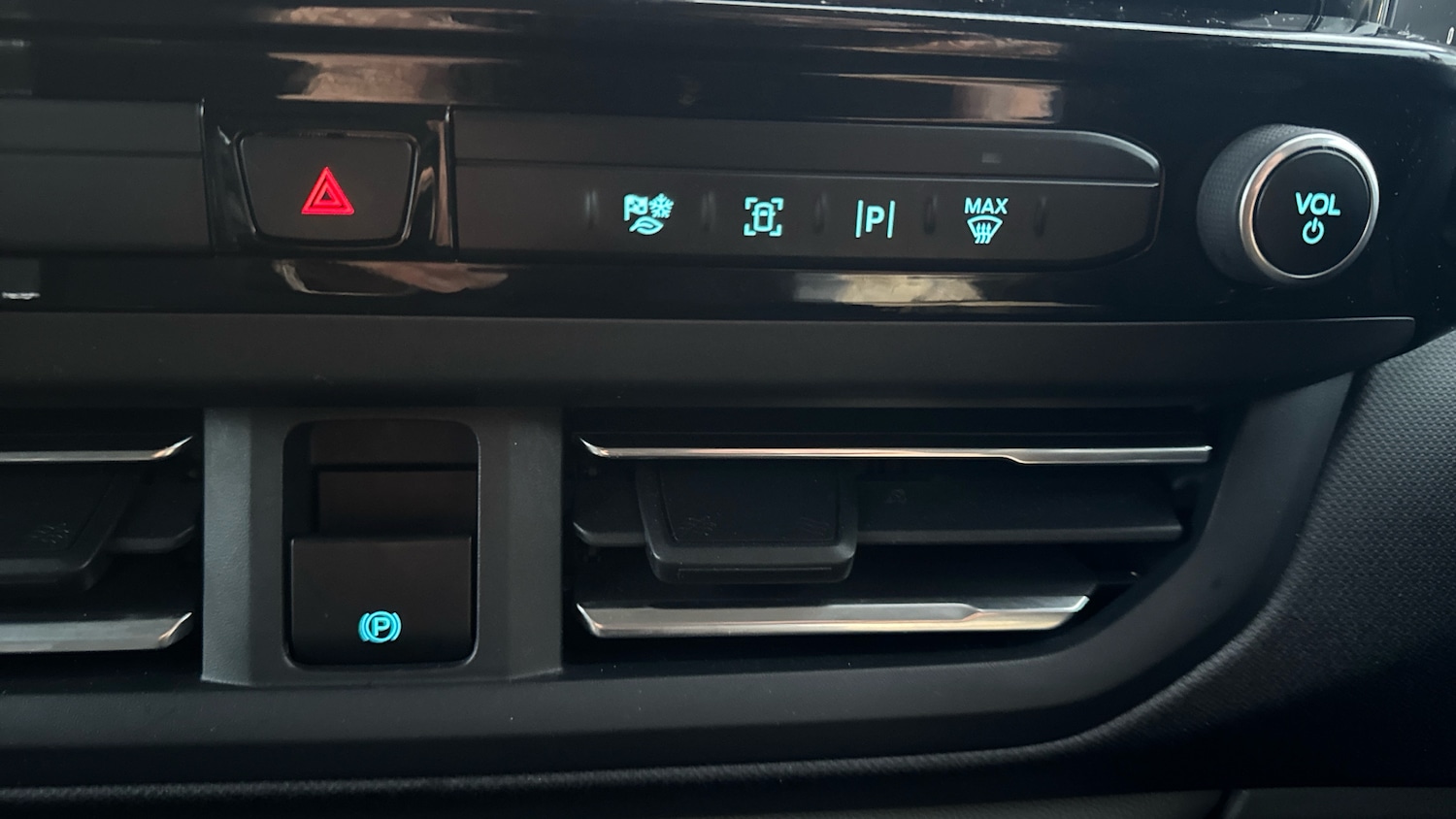 Used Ford Tourneo Custom 2025 for sale - 77179446: Photo 24