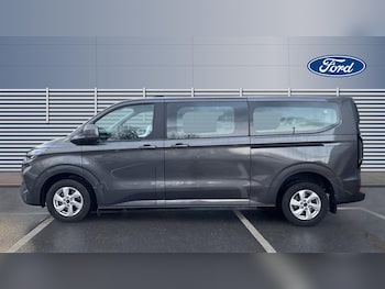 Used Ford Tourneo Custom 2025 for sale - 77179446: Photo