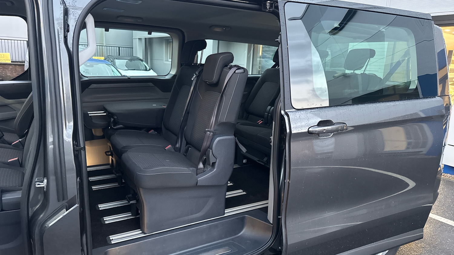 Used Ford Tourneo Custom 2025 for sale - 77179446: Photo 5