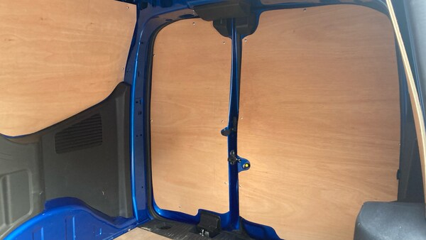 Used Ford Transit Courier 2024 for sale - 76170356: Photo 14