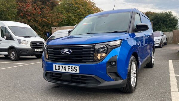Used Ford Transit Courier 2024 for sale - 76170356: Photo 50