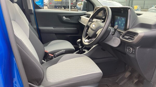 Used Ford Transit Courier 2024 for sale - 76170356: Photo 6