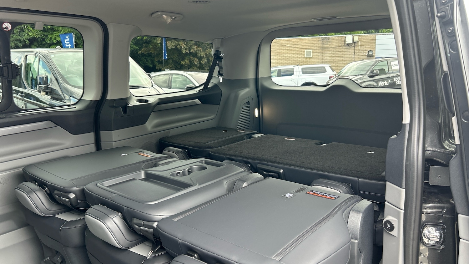 Used Ford Tourneo Custom 2026 for sale - 78155251: Photo 14