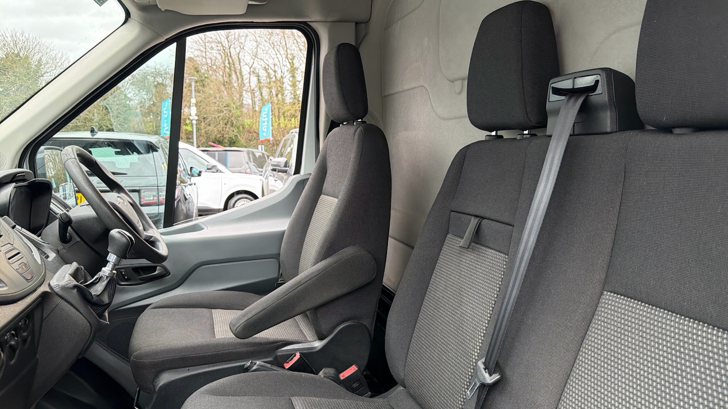 Used Ford Transit 2019 for sale - 77915878: Photo 13