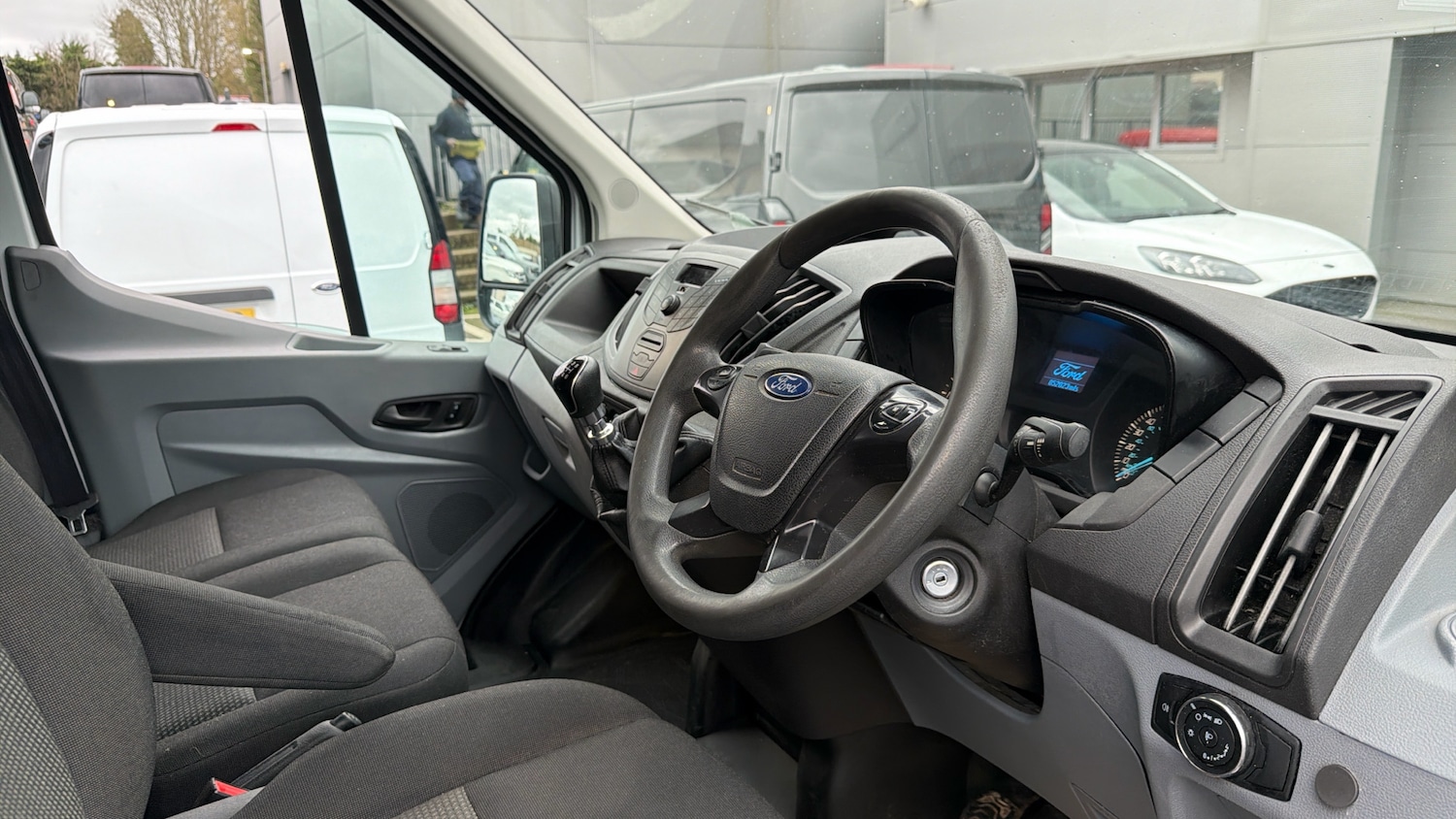 Used Ford Transit 2019 for sale - 77915878: Photo 16