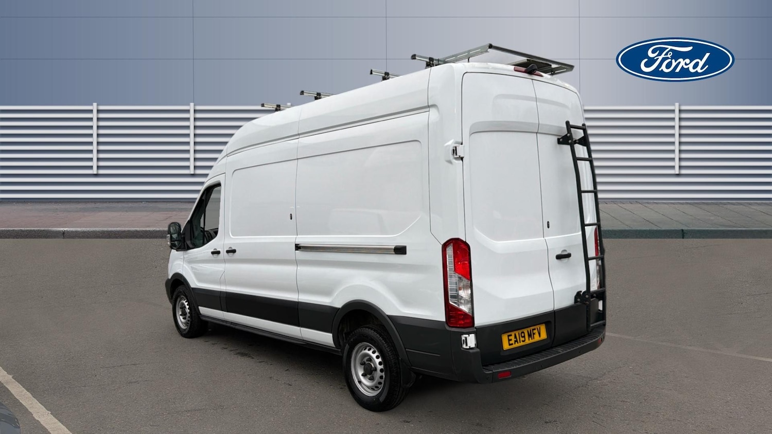 Used Ford Transit 2019 for sale - 77915878: Photo 2