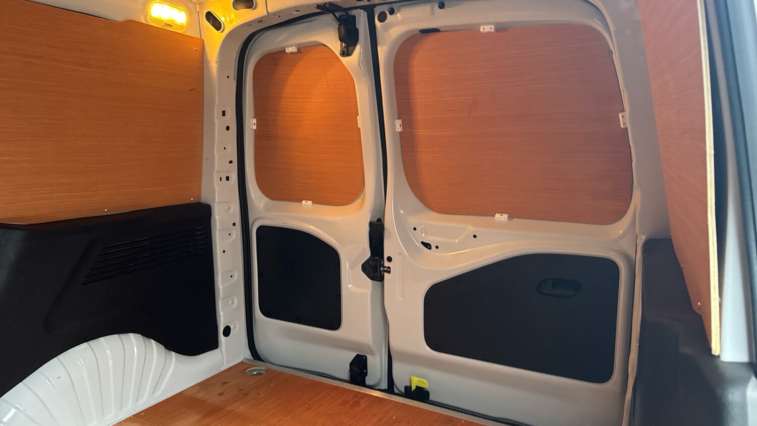 Used Peugeot Partner 2023 for sale - 77446998: Photo 14