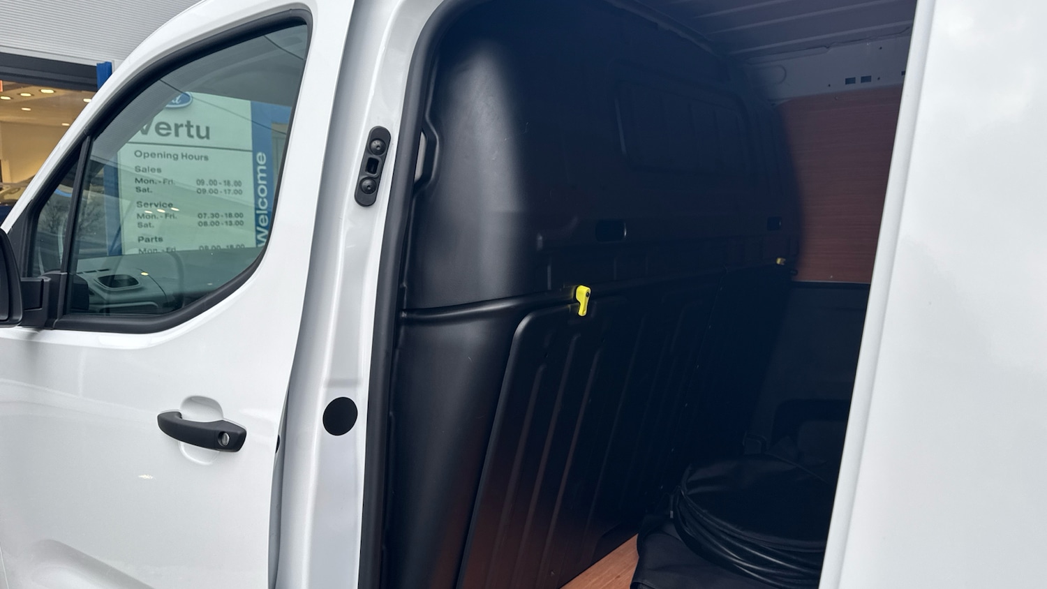 Used Peugeot Partner 2023 for sale - 77446998: Photo 18