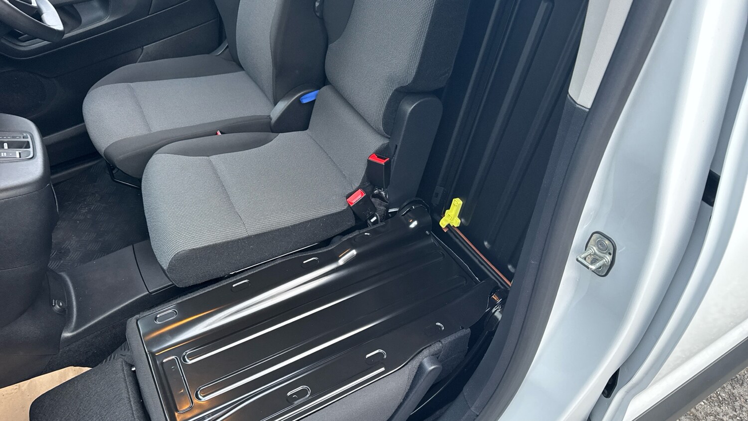 Used Peugeot Partner 2023 for sale - 77446998: Photo 35