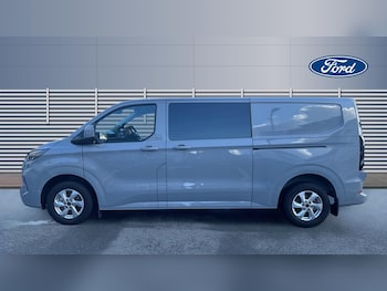 Used Ford Transit Custom 2025 for sale - 76444320: Photo
