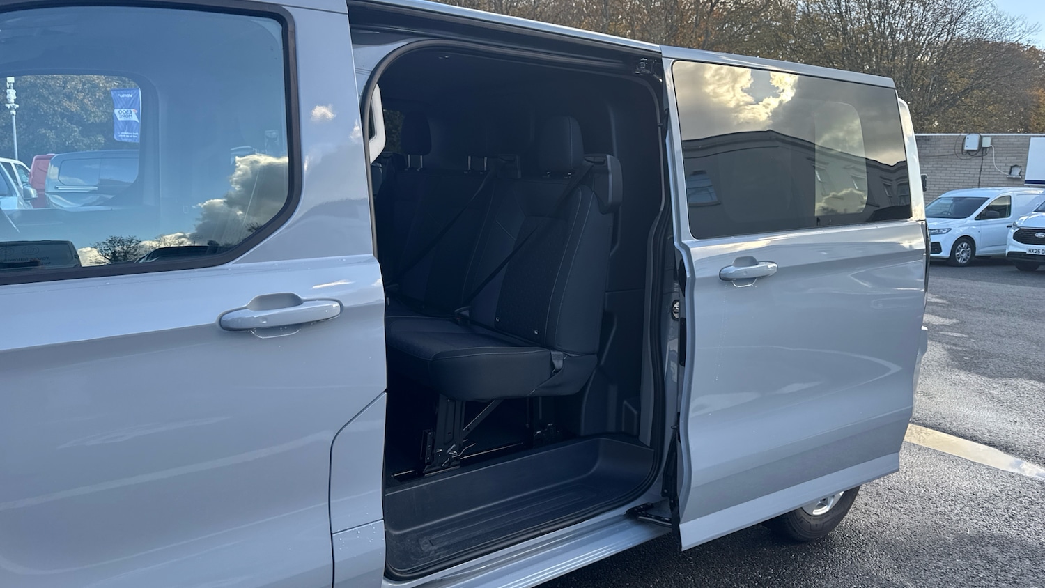 Used Ford Transit Custom 2025 for sale - 76444320: Photo 5