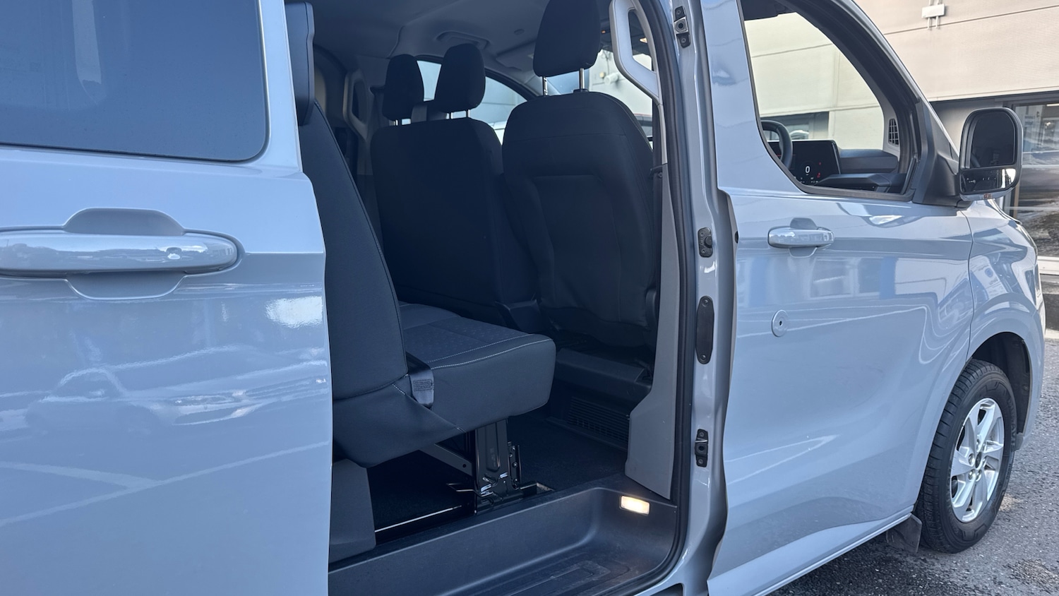 Used Ford Transit Custom 2025 for sale - 76444320: Photo 50