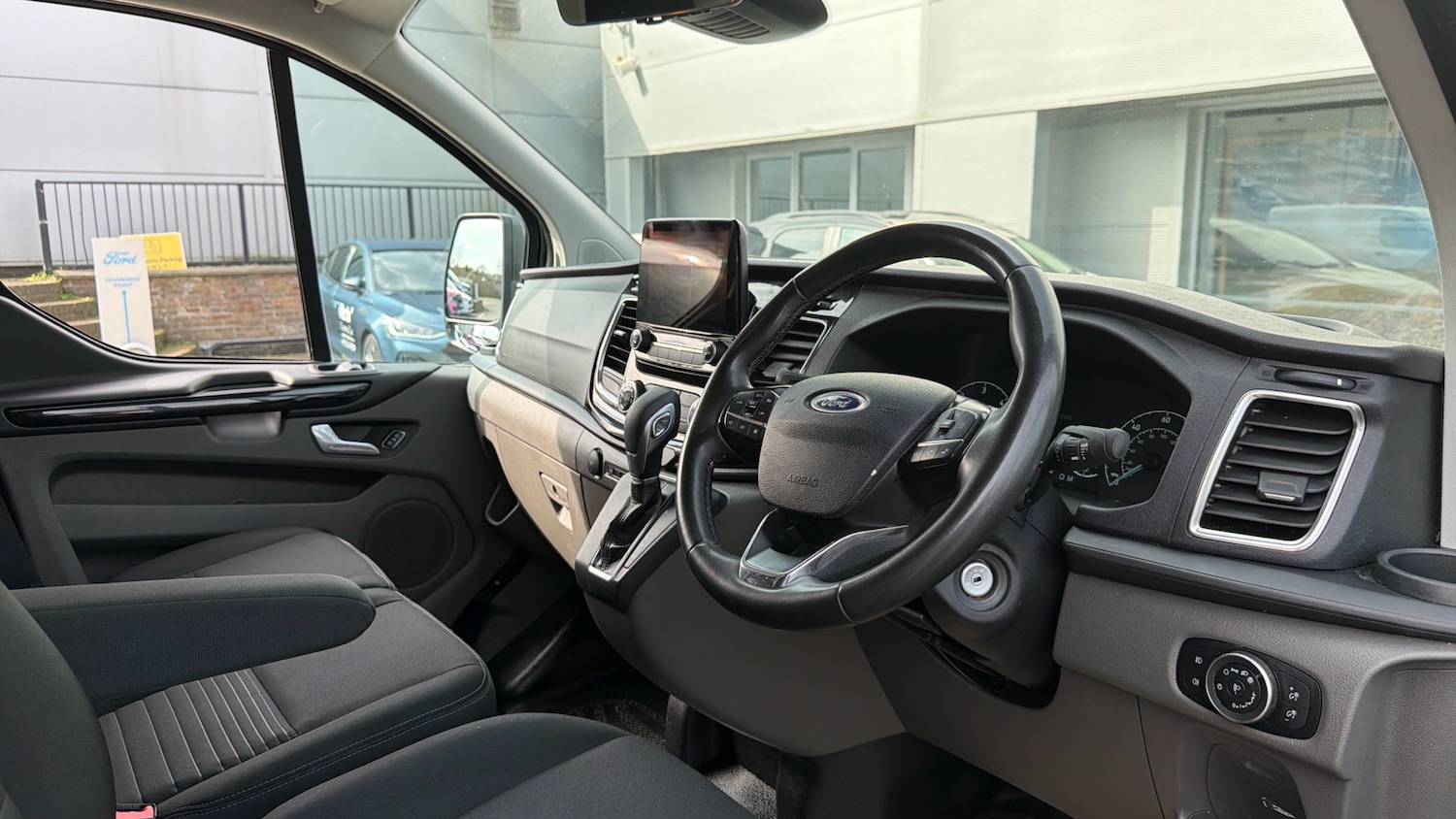 Used Ford Transit Custom 2023 for sale - 77973892: Photo 16