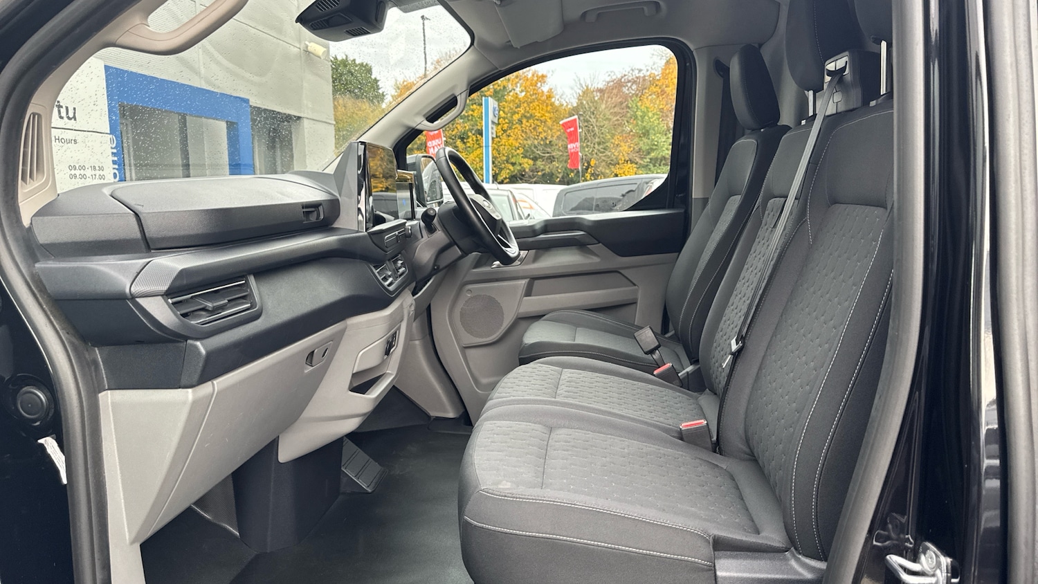 Used Ford Transit Custom 2025 for sale - 76504376: Photo 13