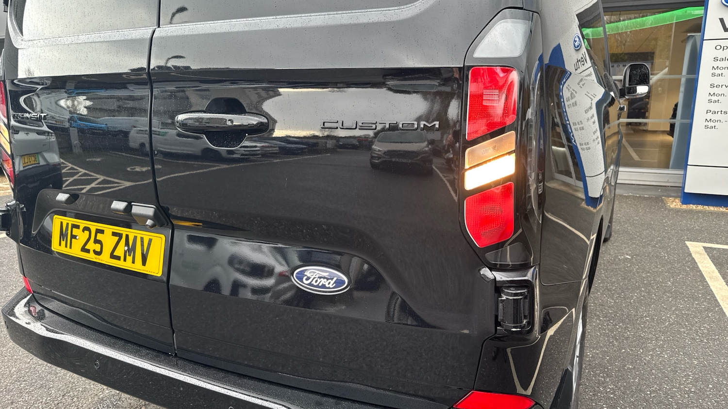 Used Ford Transit Custom 2025 for sale - 76504376: Photo 41